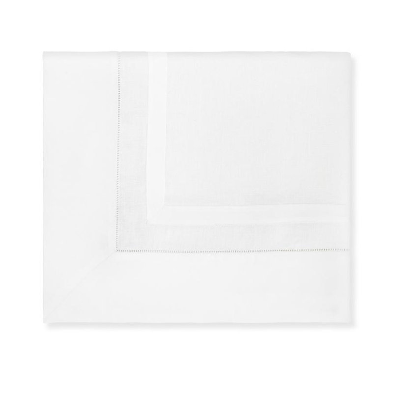 Tipton Handmade Tablecloth, 106" L x 66" W
