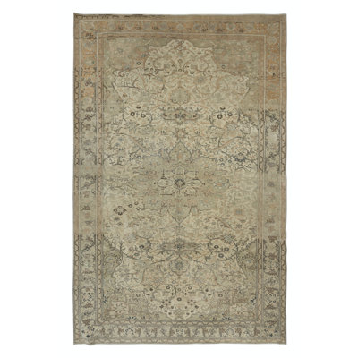 Hand Knotted Wool Floral Rug