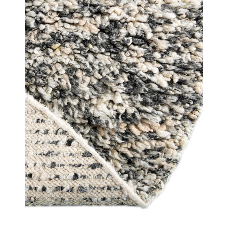Yanaliz Hand Loomed Wool Indoor Rug, Round 7'10"