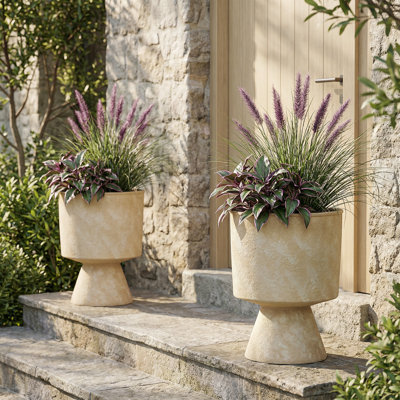 20.3 Inch Tall PE Cup-Shaped Planter Pots