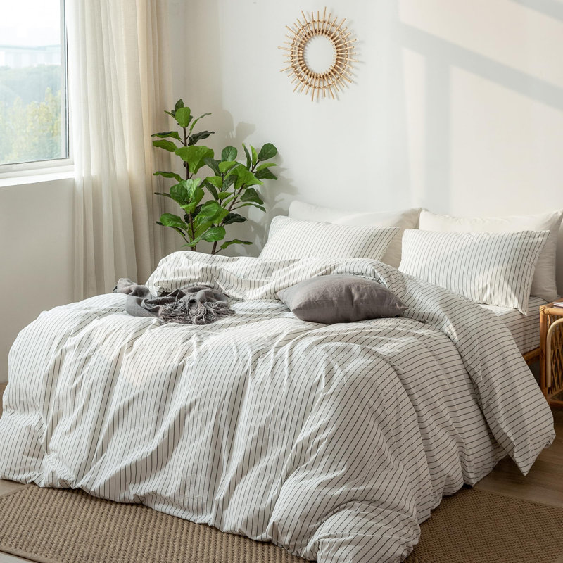 Oversized Queen White Striped Cotton Duvet Cover Set