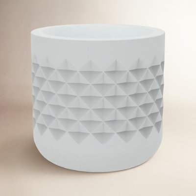 Lisle Pot Planter