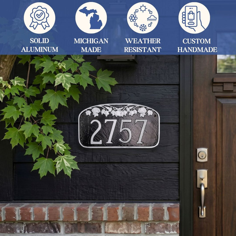 Maple Leaf Address Plaque, Yes, Black / White