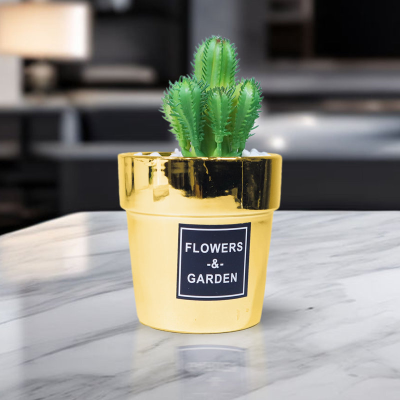 Faux cactus 5,5 po dans un vase décoratif en céramique