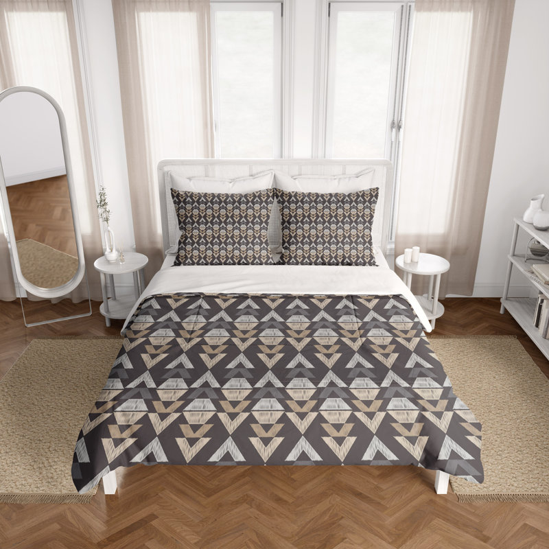 Abstract Duvet Cover, King Duvet Cover + 2 King Shams