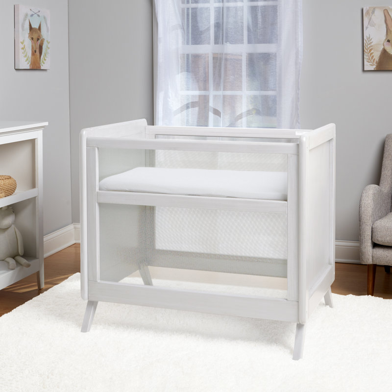 White Wooden and Mesh 2-in-1 Mini Crib with Mattress