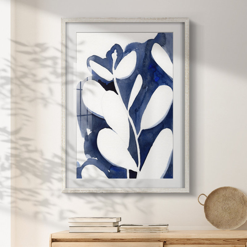 Eucalyptus bleu II - impression encadrée, H 28,5 po x l 20,5 po, Blanc