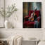 Reproduction d'art en bois sur un fauteuil en velours rouge-1779597873
