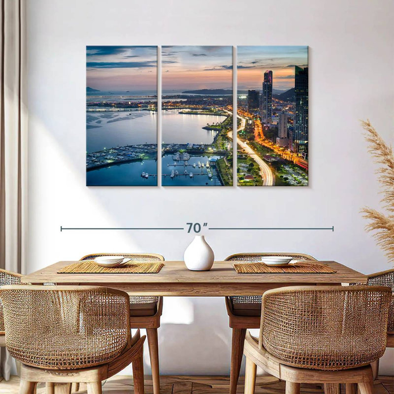 Sebbie Avenida Balboa, 36" H x 57" W