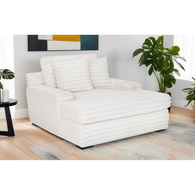 Alhertine Chaise Lounger With Cupholders
