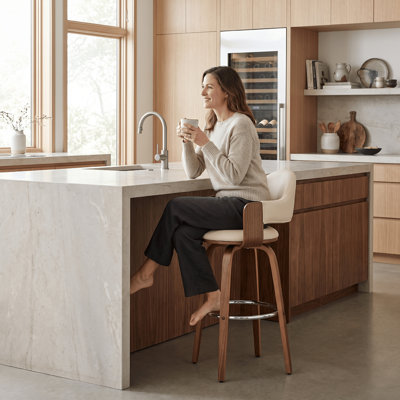 Tabouret de bar avec accoudoirs et repose-pieds Romarin