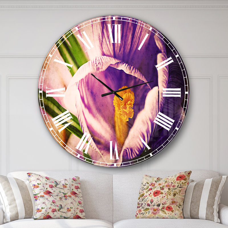 Blooming Crocus Flower - Horloge murale traditionnelle, Surdimensionné