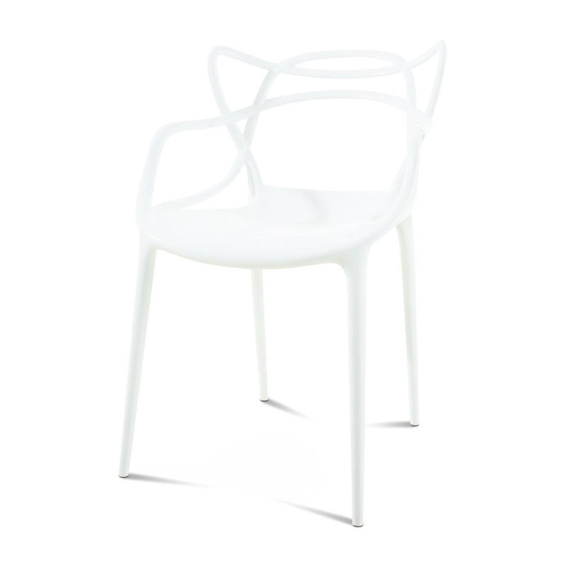 Polypropylène blanc de deux chaises principales pour l'intérieur et l'extérieur, offrant une assise confortable dans les espaces de repas de bureau