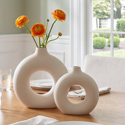 Vase de table en céramique Aionna