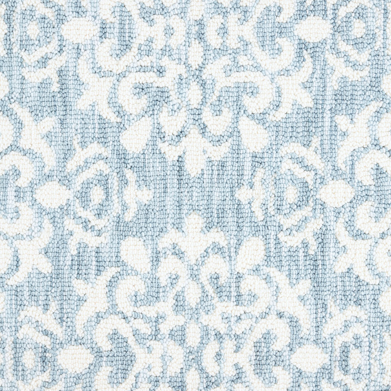 TOWN & COUNTRY EVERYDAY Walker Everwash Non-Slip Backing Kitchen Mat, Rectangle 2' x 4', Light Blue