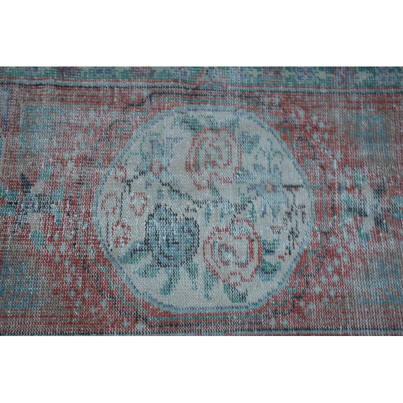 Tapis marocain rétro fabriqué à la main idéal pour la décoration de bureau et la suspension murale
