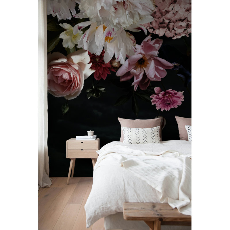 Papier peint floral foncé avec fleurs roses et blanches, L 115 po x l 225 po