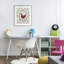 «Farm Friends Rooster & Herbs», reproduction sous verre encadrée, design par Nina Jacobs-589095245-589095233