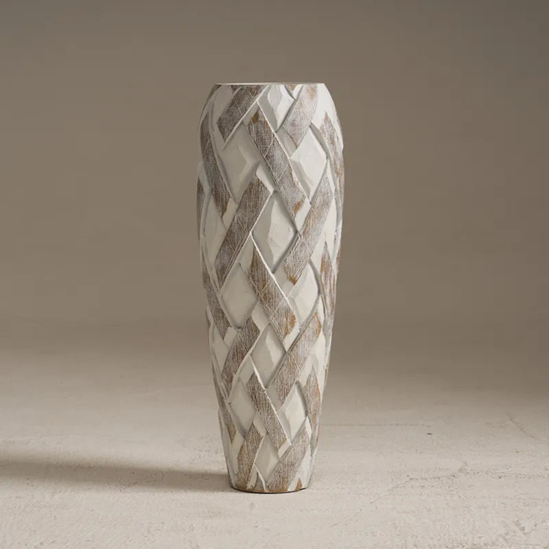 Loomvein Centerpiece Vase