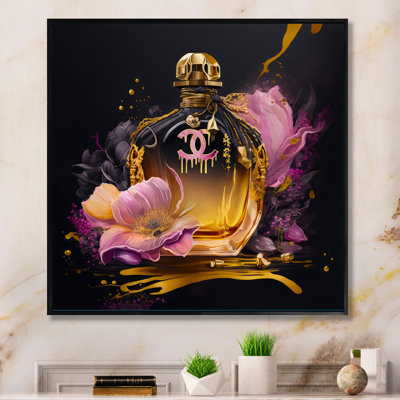 «Chic Perfume Bottle With Pink Roses I», reproduction d'art sur toile encadrée