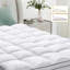 Drap-housse à damier-122760979