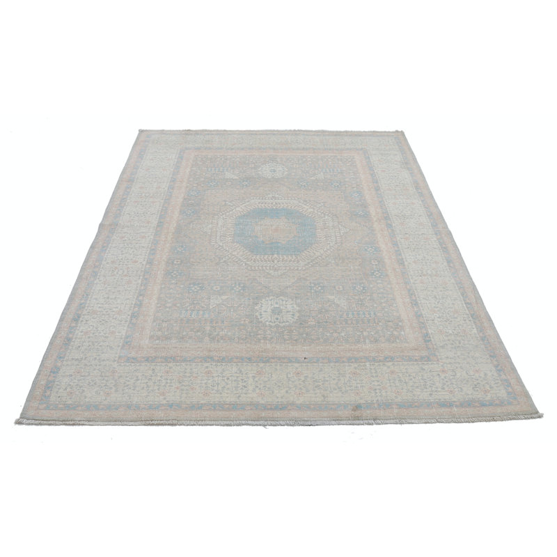 Tapis turc en laine noué à la main 4,7 x 6,8 pi dans des tons doux