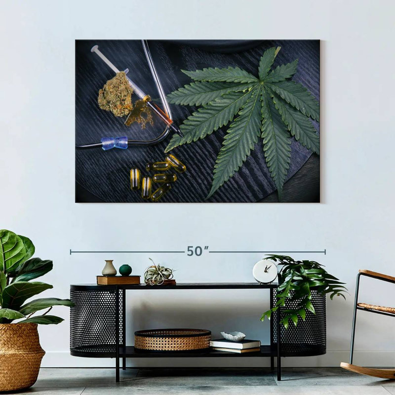 Senne Medicinal Marijuana Leaf, 32" H x 48" W