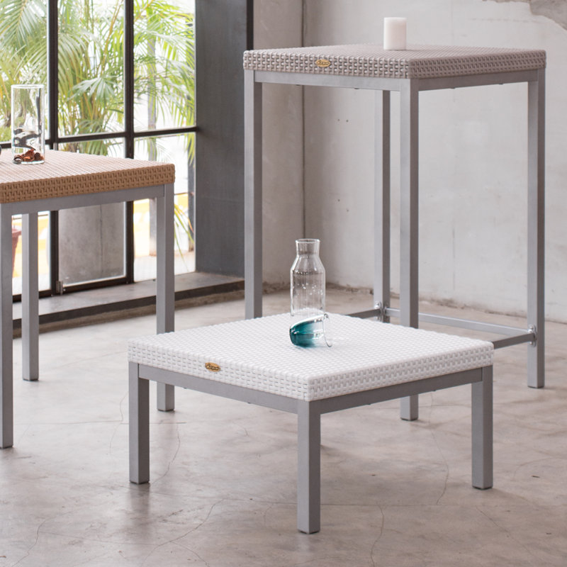 Table basse d'extérieur en résine Raia, Brun