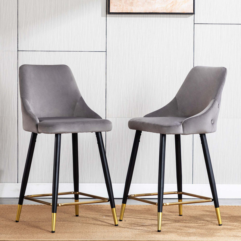 Tabouret de bar 19 po Wilhite, Gris, Tabouret de comptoir (siège d'une hauteur de 24 p