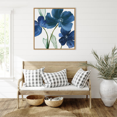 «Blue Blossoms on White» par Tiltonsville, reproduction d'art sur toile encadrée