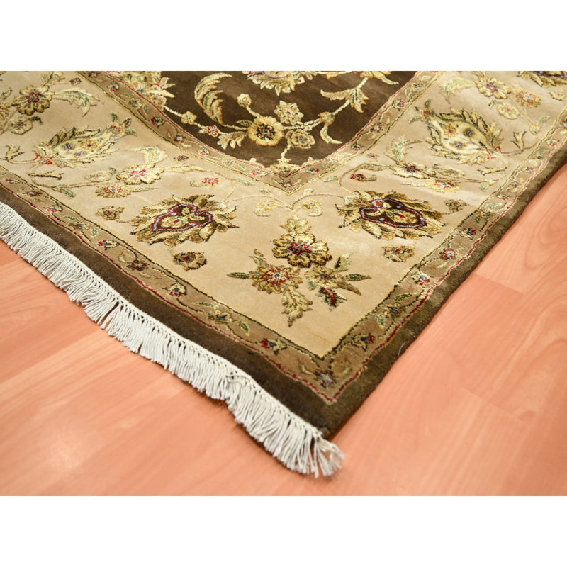 Tapis brun en laine et en soie noué à la main 7 pi 10 po x 10 pi Rajasthan 17A97AFB1257486C9CEEE4D50F2F7FE8