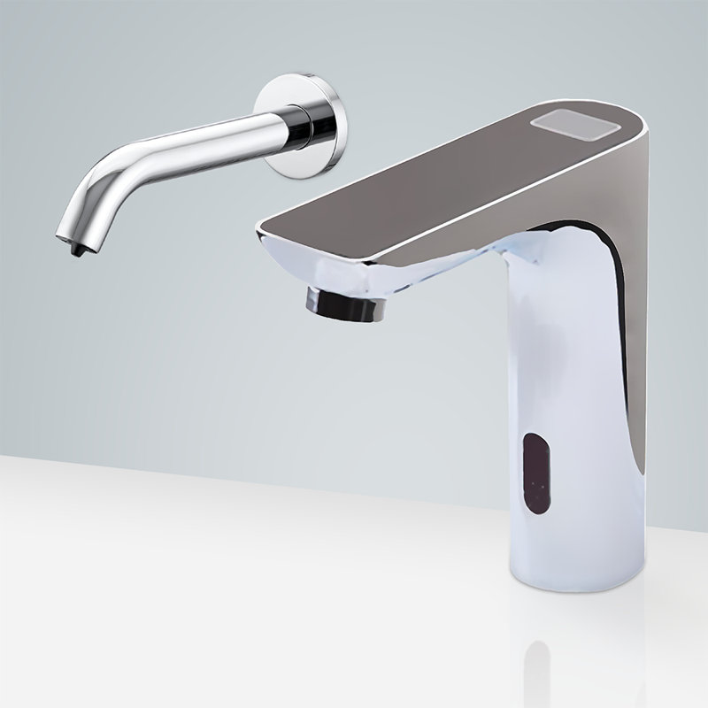 Robinet automatique à capteur et distributeur de savon