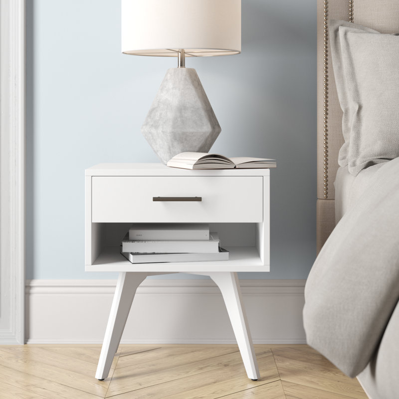Chandrima 19.62'' W Nightstand, Light Oak