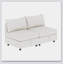 Canapé en tissu beige avec des sièges confortables et un design élégant, parfait pour les espaces de vie modernes et confortables.-1070403786