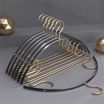 Cintre en métal antidérapant pour robe / chandail / chandail Normail