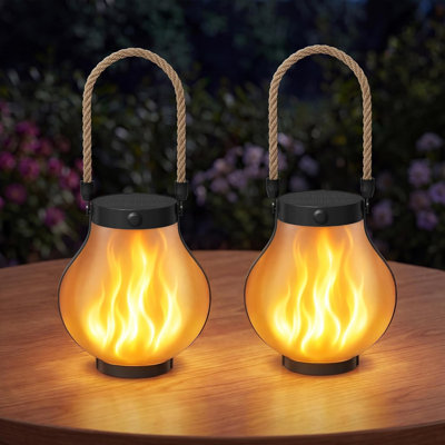 Lanternes solaires décoratives suspendues d'extérieur AWW (lot de 2), étanches IP, avec une lueur vacillante imitant une flamme.