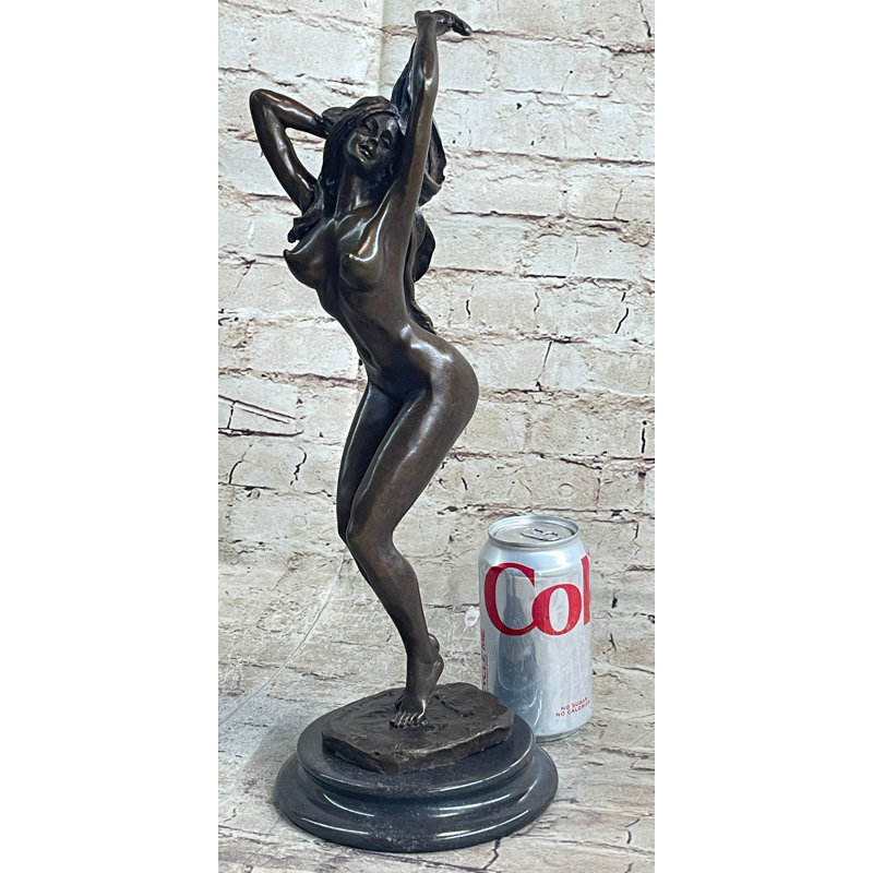 Figurines et sculptures Kindrea