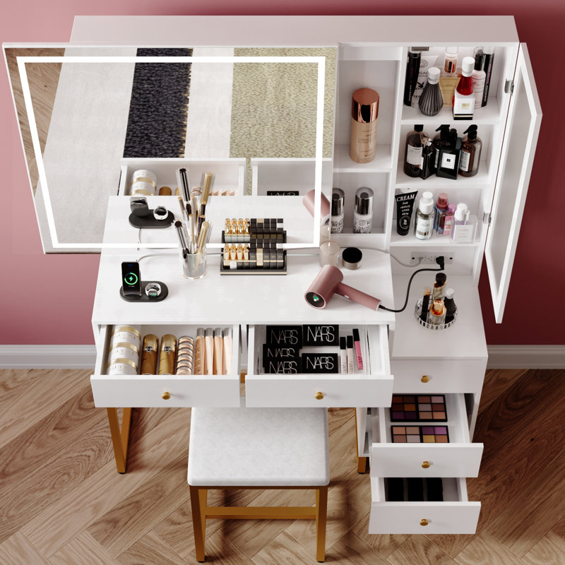 Quinnel Vanity, White