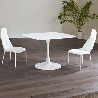 Raffaela Square 42.12'' L x 42.12'' W