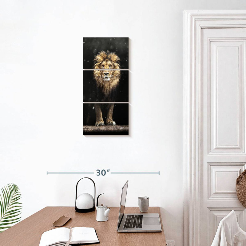 Lion sombre, H 27 po x l 12 po
