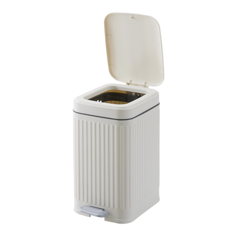 7 Litre Step On Waste Basket