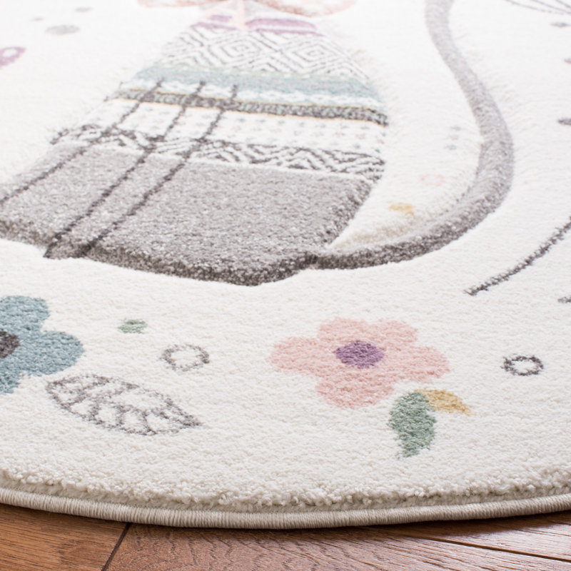 Glantz Animal Print Ivory Area Rug, Round 6'7"