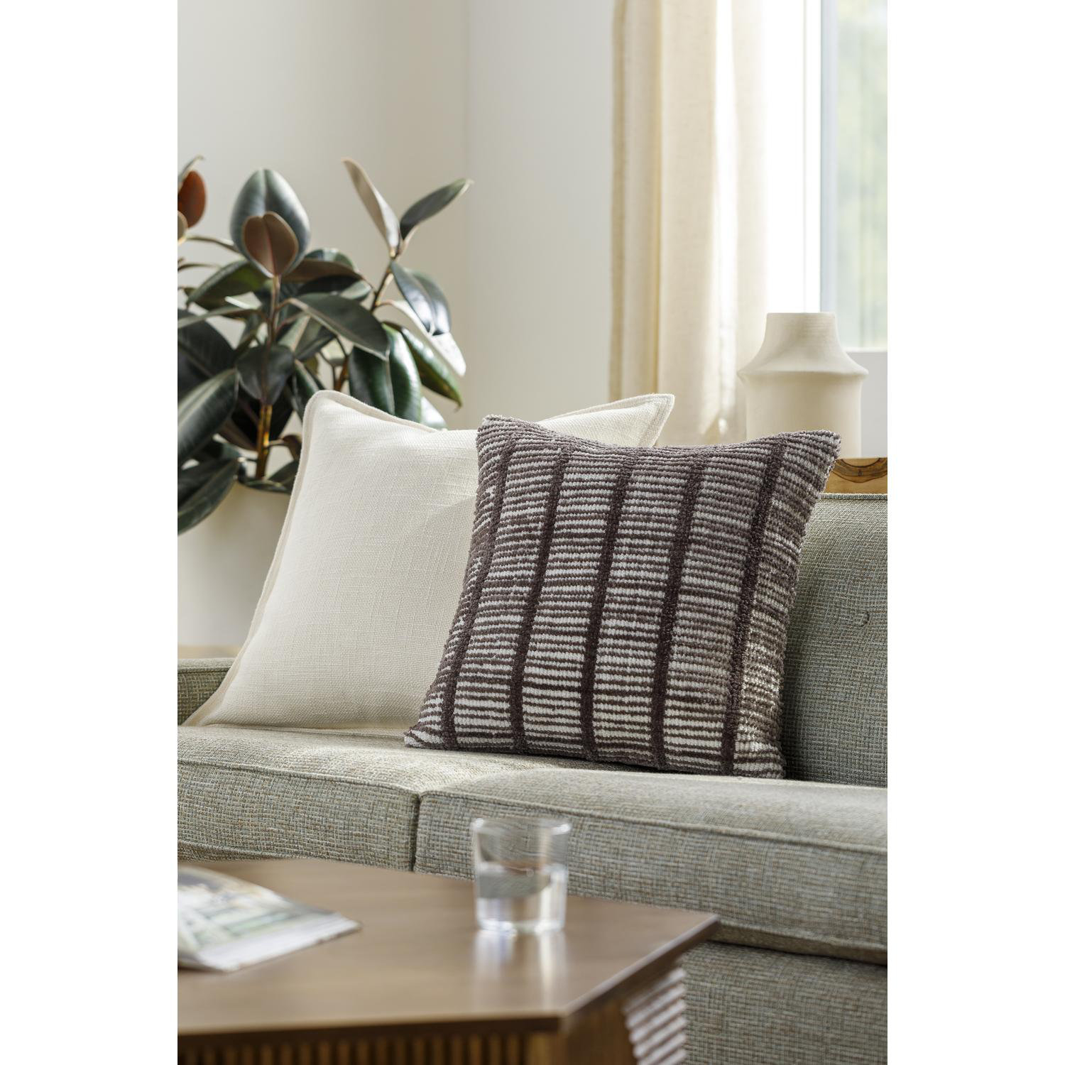 Wanderer Pillow Cover, Charocal/White, 18" x 18", Down