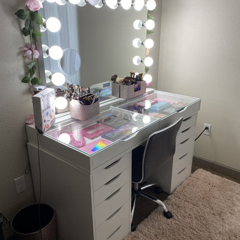 Hollywood Premiere Pro Makeup Mirror with 15 Frosted LED Bulbs Dressing Mirror with Standing Base, Silver