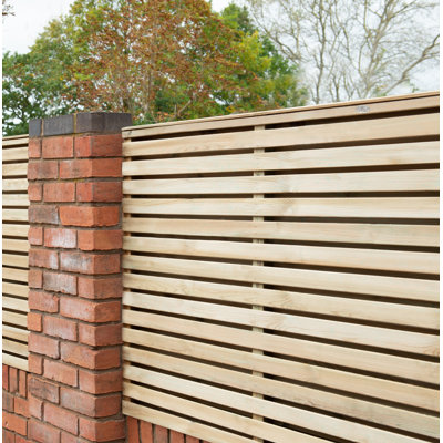 Forest 6' x 3' Double Slatted Fence Panel