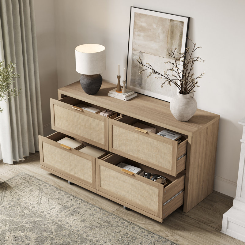 Commode à 4 tiroirs de 60,83 po de largeur avec beaucoup de rangement Boho, Chêne clair