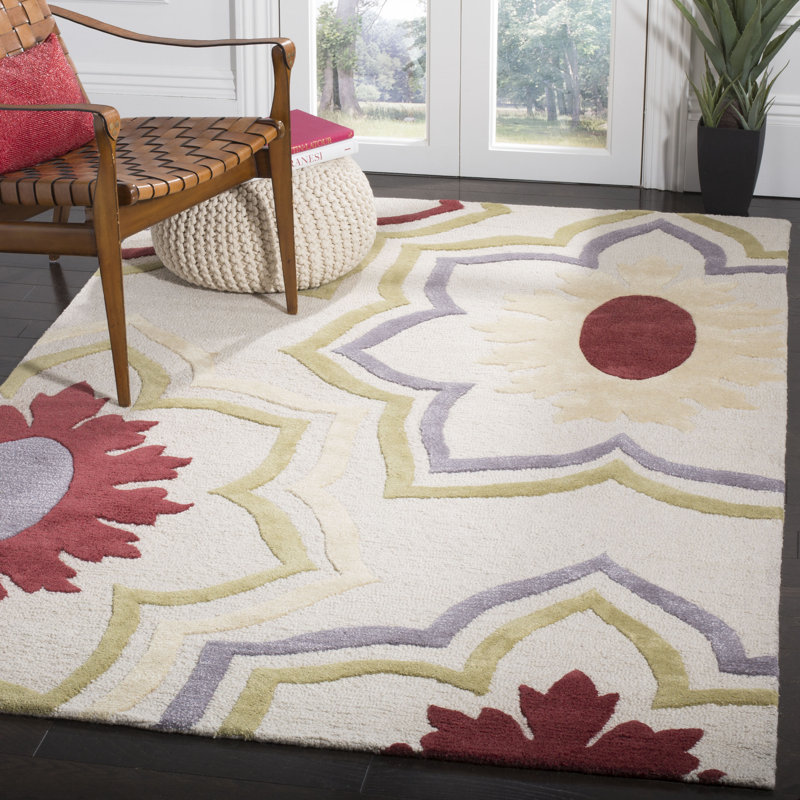 Candelo Hand Tufted Wool And Viscose Floral Rug, Rectangle 3'6" x 5'6"
