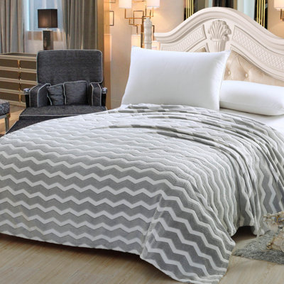 Couverture en zigzag à chevrons d’élégance luxueux Majewski