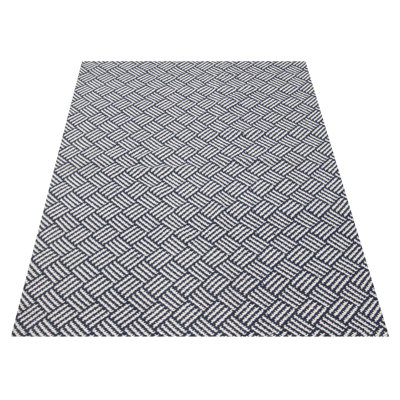 Jennabel Geometric Indoor Rug