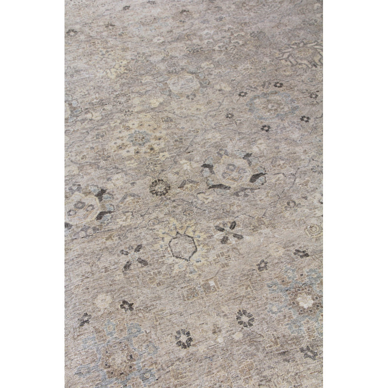 Heirloom Wool Abstract Area Rug in Khaki, Rectangle 6' x 9'